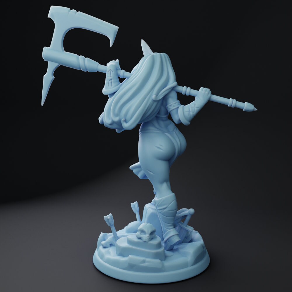 Thitania The Beheader by Twin Goddess Miniatures