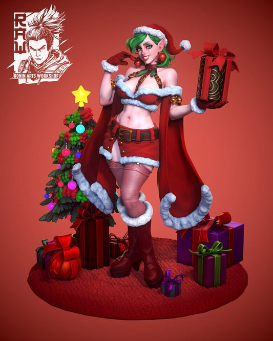 Polina Christmas Elf Pin Up Statue Model kit by Ronin Arts Workshop