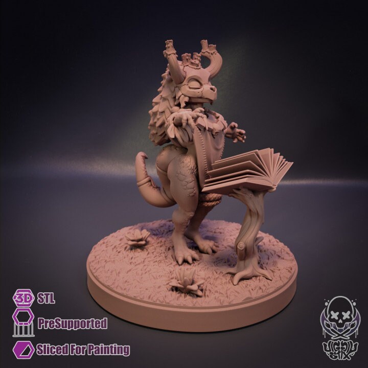 Moon Forest Witch Kobold by Jigglystix Pin Up Factory Miniatures