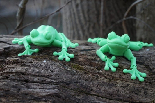 Frog Articulated Toy by Flexi Factory