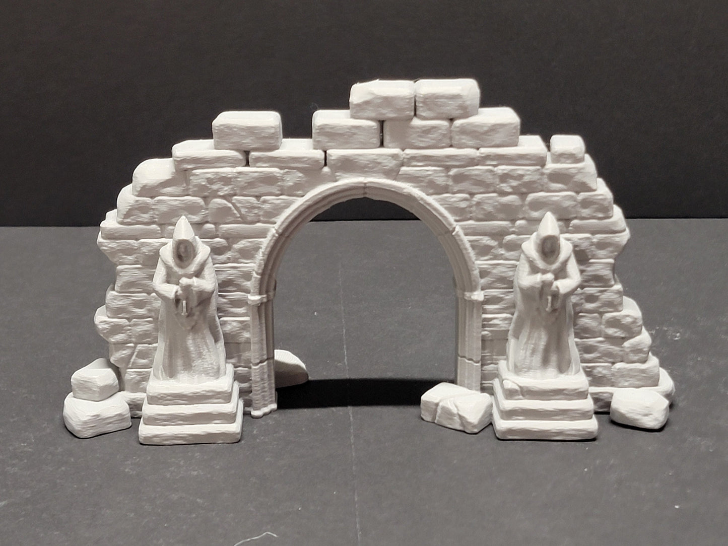 Damned City Ruined Archway by Dadi Dungeon & Dintorni